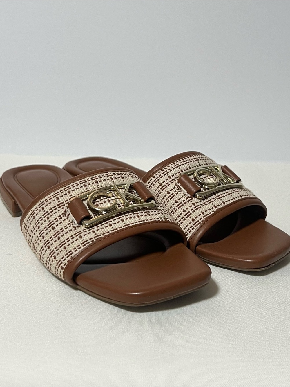 Calvin Klein - Brown & Cream Woven Sandals